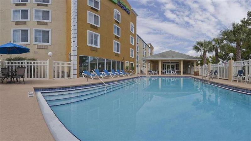 Holiday Inn Express Hotel & Suites Gainesville By Ihg Luaran gambar