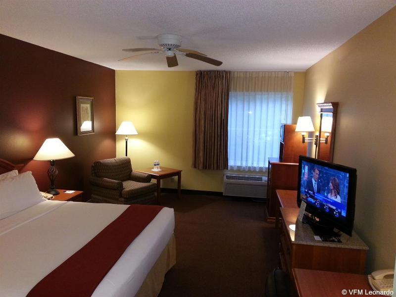 Holiday Inn Express Hotel & Suites Gainesville By Ihg Luaran gambar